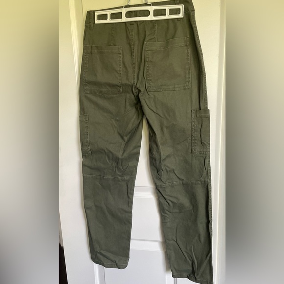 Garage High Waisted Green Cargo Pants - Picture 3 of 3